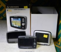 TomTom Z1230 5in Portable Satnav, TomTom GO 300 Satnav + Accessories & Navman F20 3.5in Po