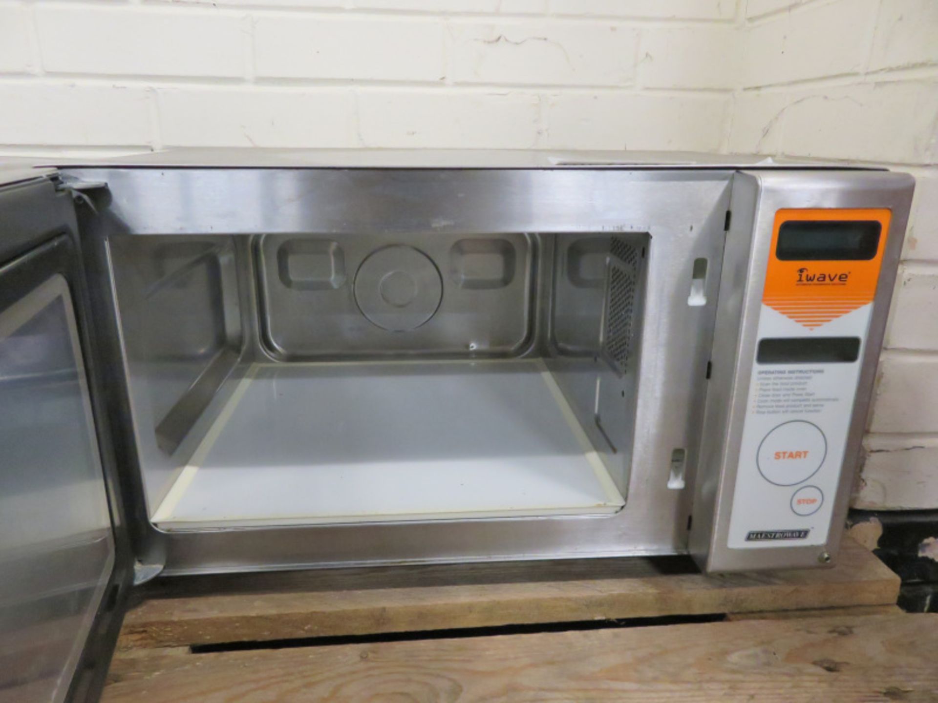 Iwave Maestrowave 1000W catering microwave - Image 4 of 6