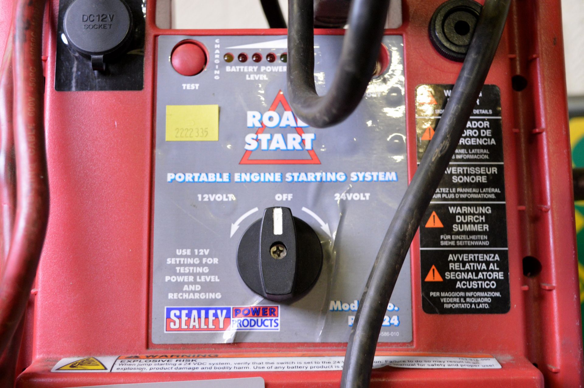 Sealey RS1224 Portable Engine Starting System - Image 2 of 3