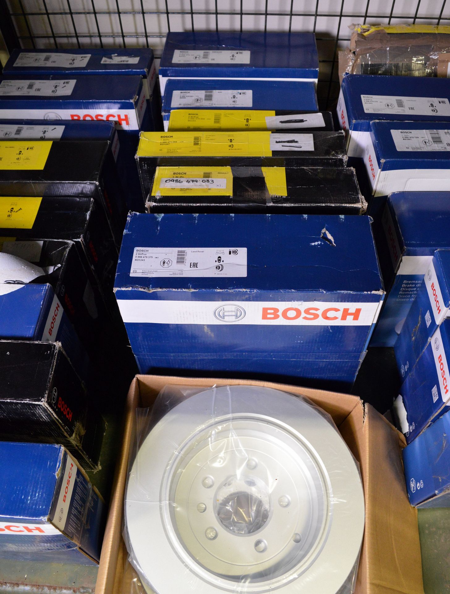 Vehicle parts - Bosch brake discs - see pictures for models and types - Image 3 of 4