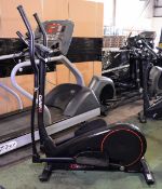 Viavito Sina cross trainer