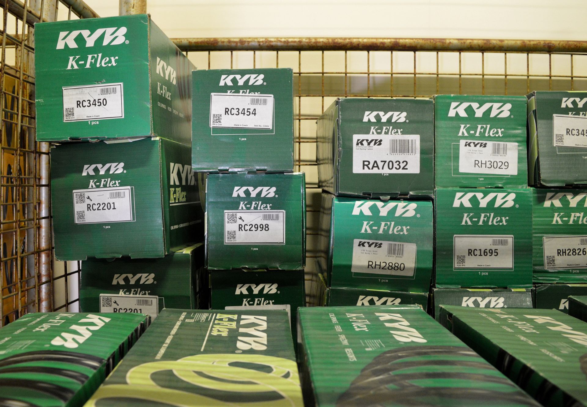 Vehicle parts - KYB K-flex coil springs - see pictures for models and types - Image 2 of 5