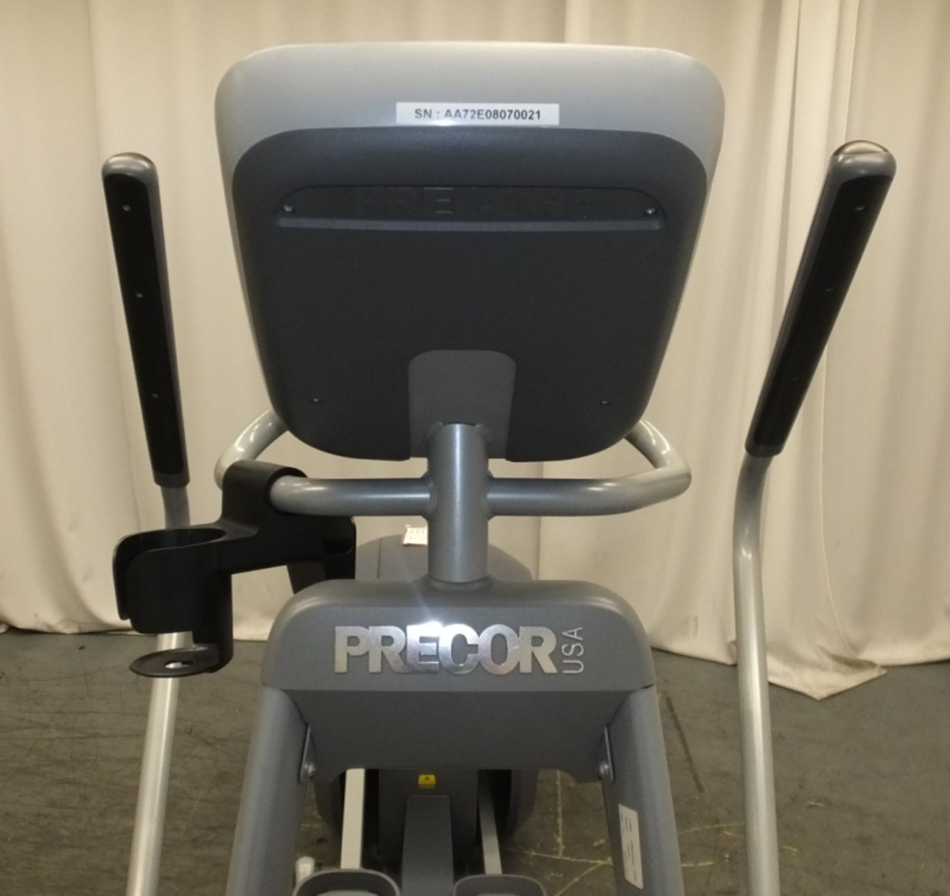 Precor EFX 576i Elliptical Cross Trainer - Please see pictures for condition - Image 7 of 13