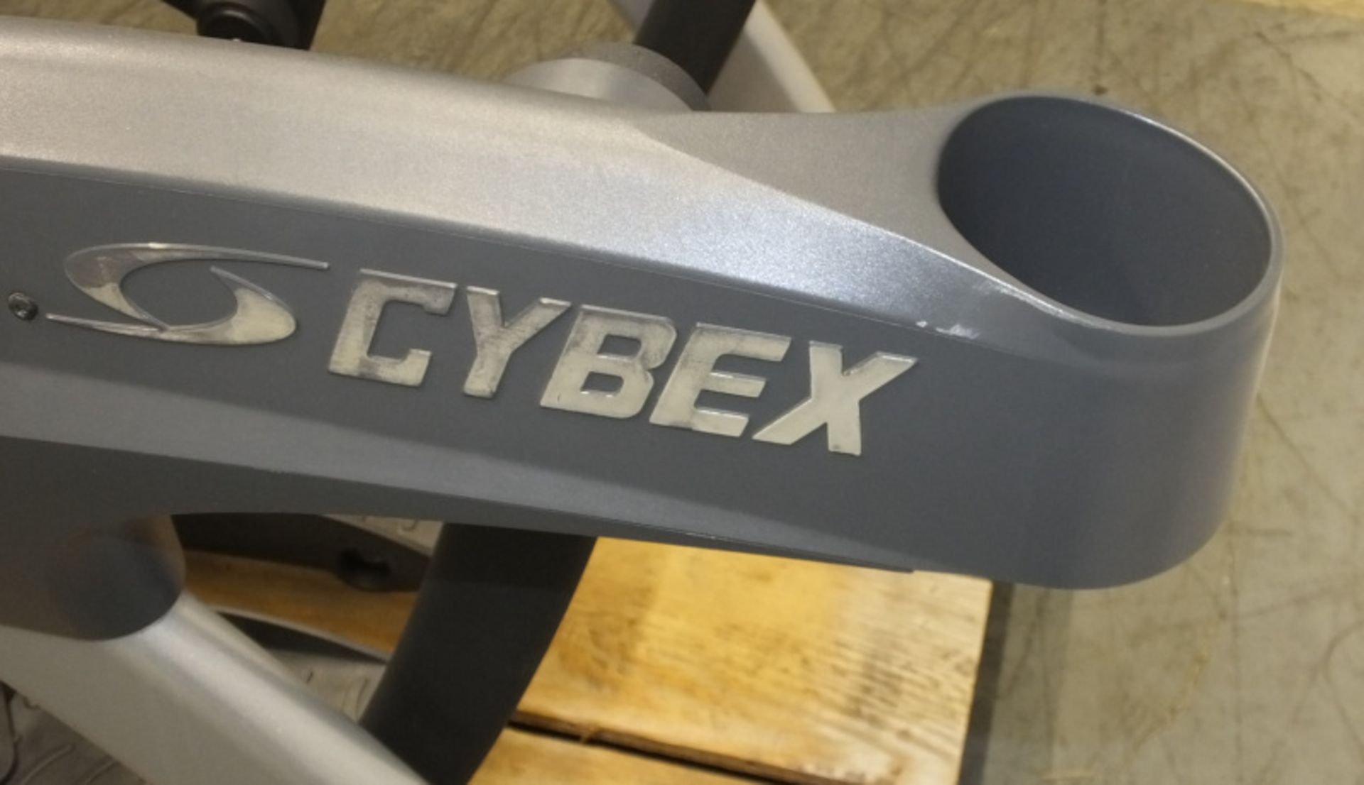 Cybex 750A Total Body ARC Cross Trainer - Image 10 of 19