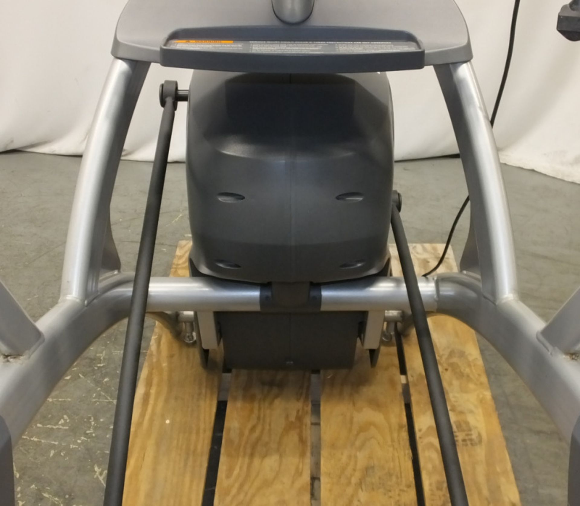 Cybex 750A Total Body ARC Cross Trainer - Image 7 of 19