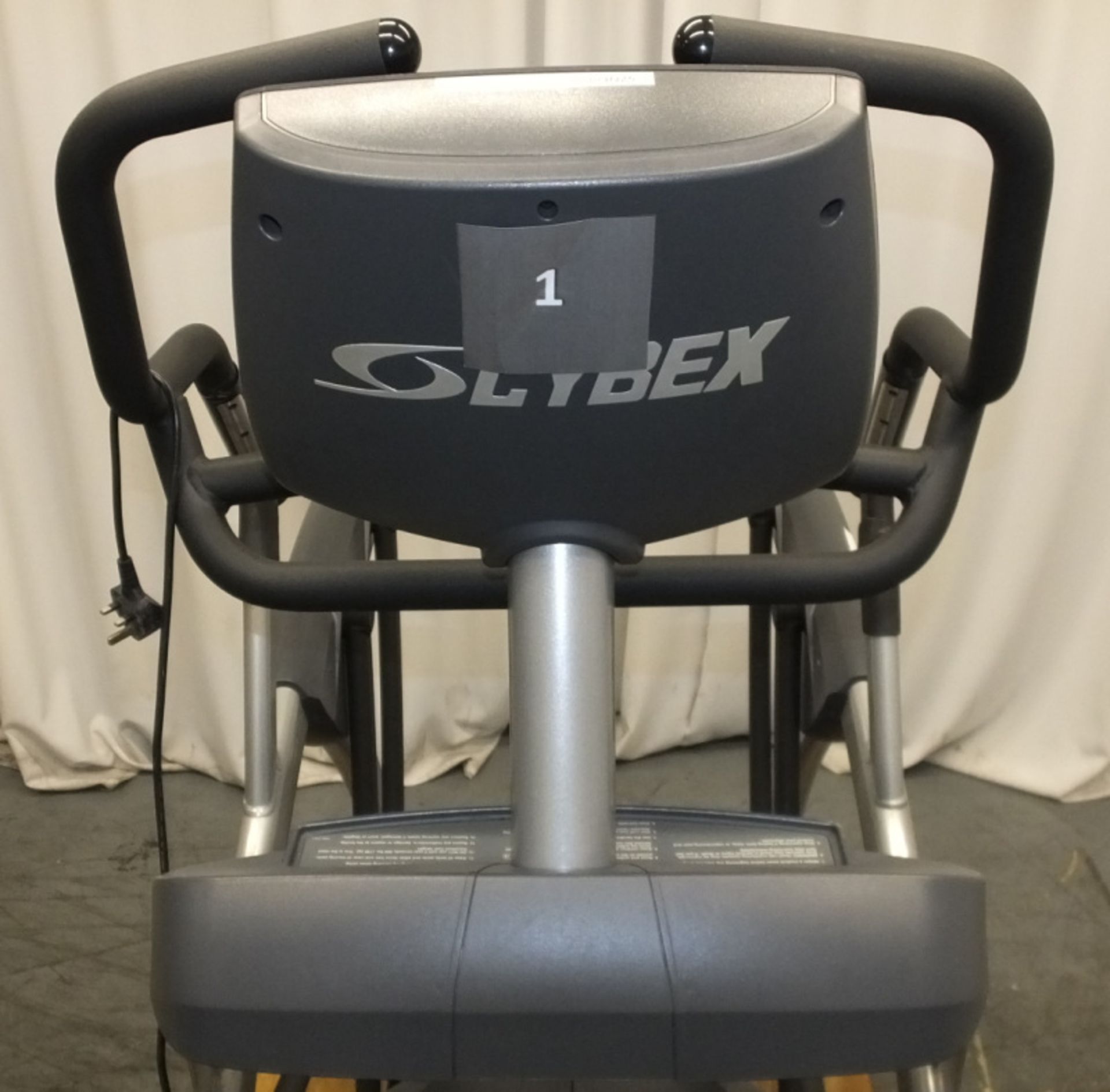 Cybex 750A Total Body ARC Cross Trainer - Image 14 of 19