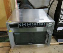 Samsung CM1929 Commercial Microwave Oven -1850W - 230V