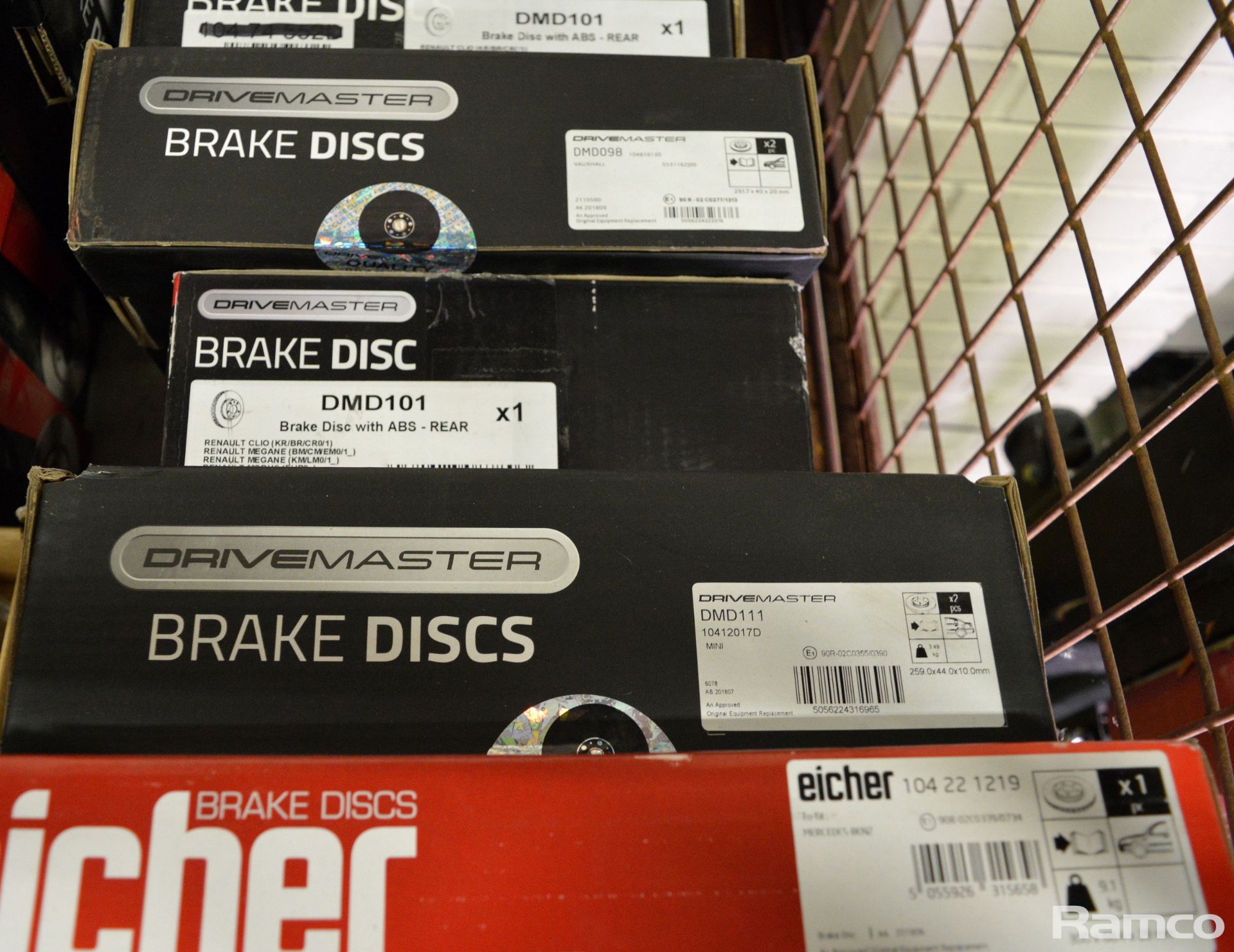 Drivemaster, Eicher, Pagid brake discs - see pictures for model / type - Image 7 of 8