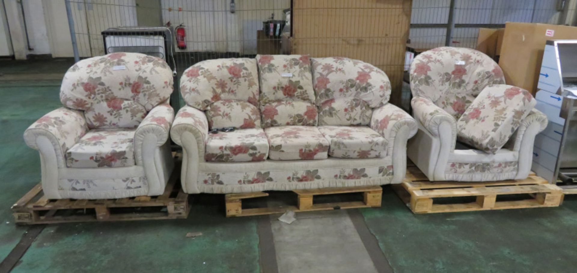 3 Piece Sofa & Chair Set - Sofa - L 1850mm x D 860mm x H 900mm, Chairs - L 950mm x D 820mm x H 950mm