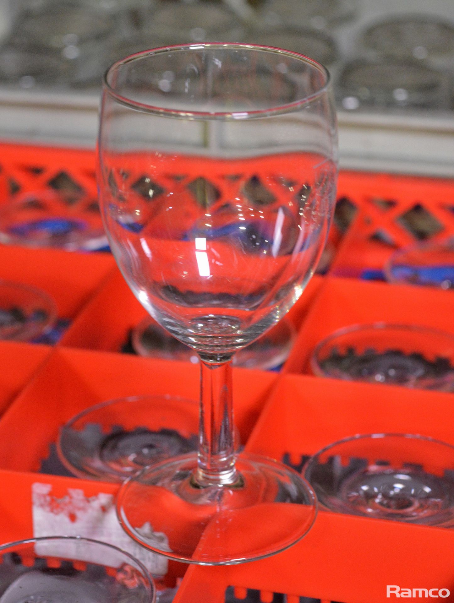 Various Style of Glasses - Pint, Wine Glasses - Image 4 of 6