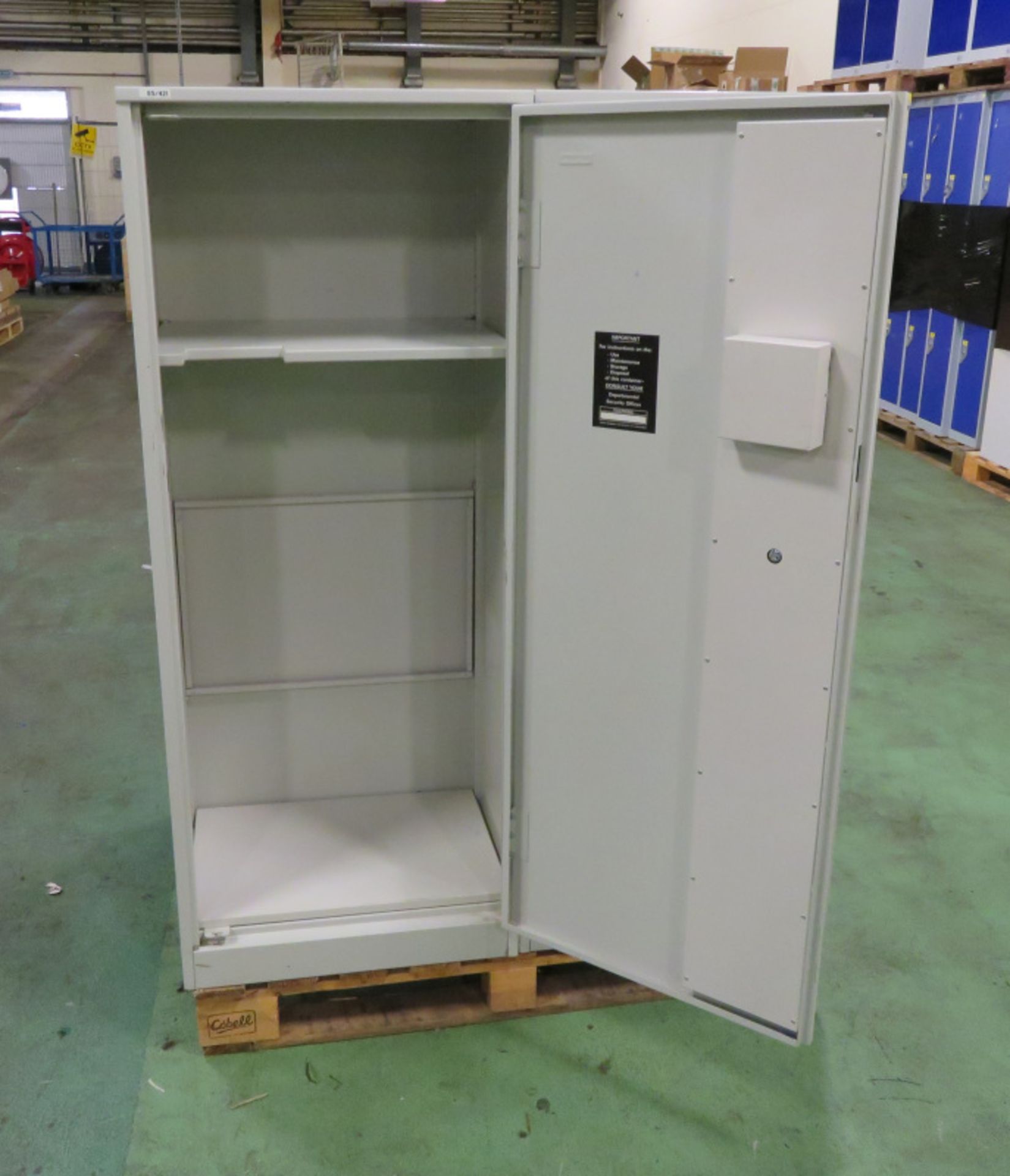 4x Single Door Metal Combination Cabinets L 455mm x W 615mm x H 1530mm - Image 7 of 7