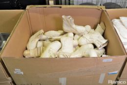 36x Pairs of White Insulated Extreme Cold Boots - Size 11W