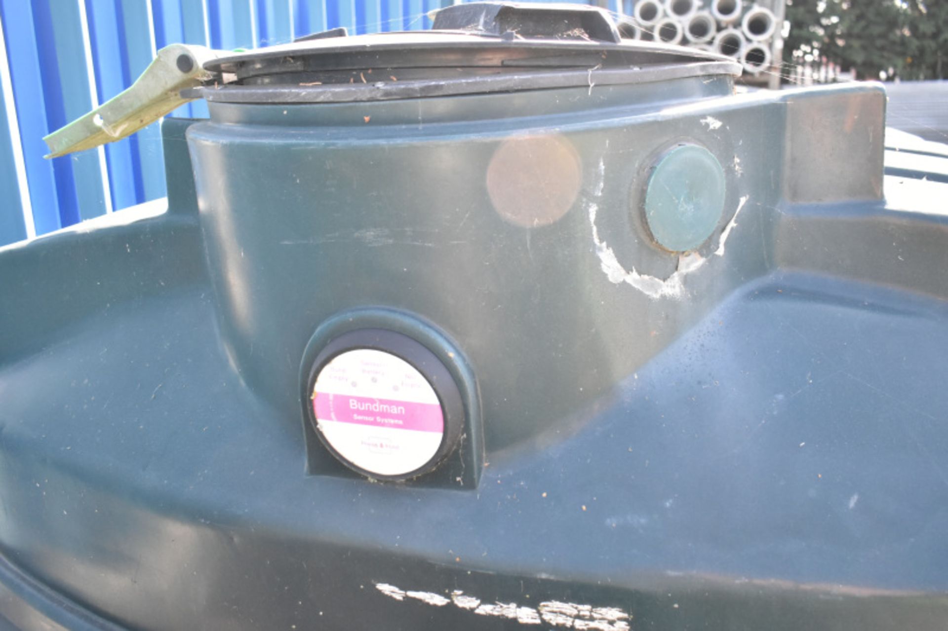 Titan BT 2500 Oil Tank - 2447 Litres - L2530 x W1430 x H1430mm - Image 3 of 7