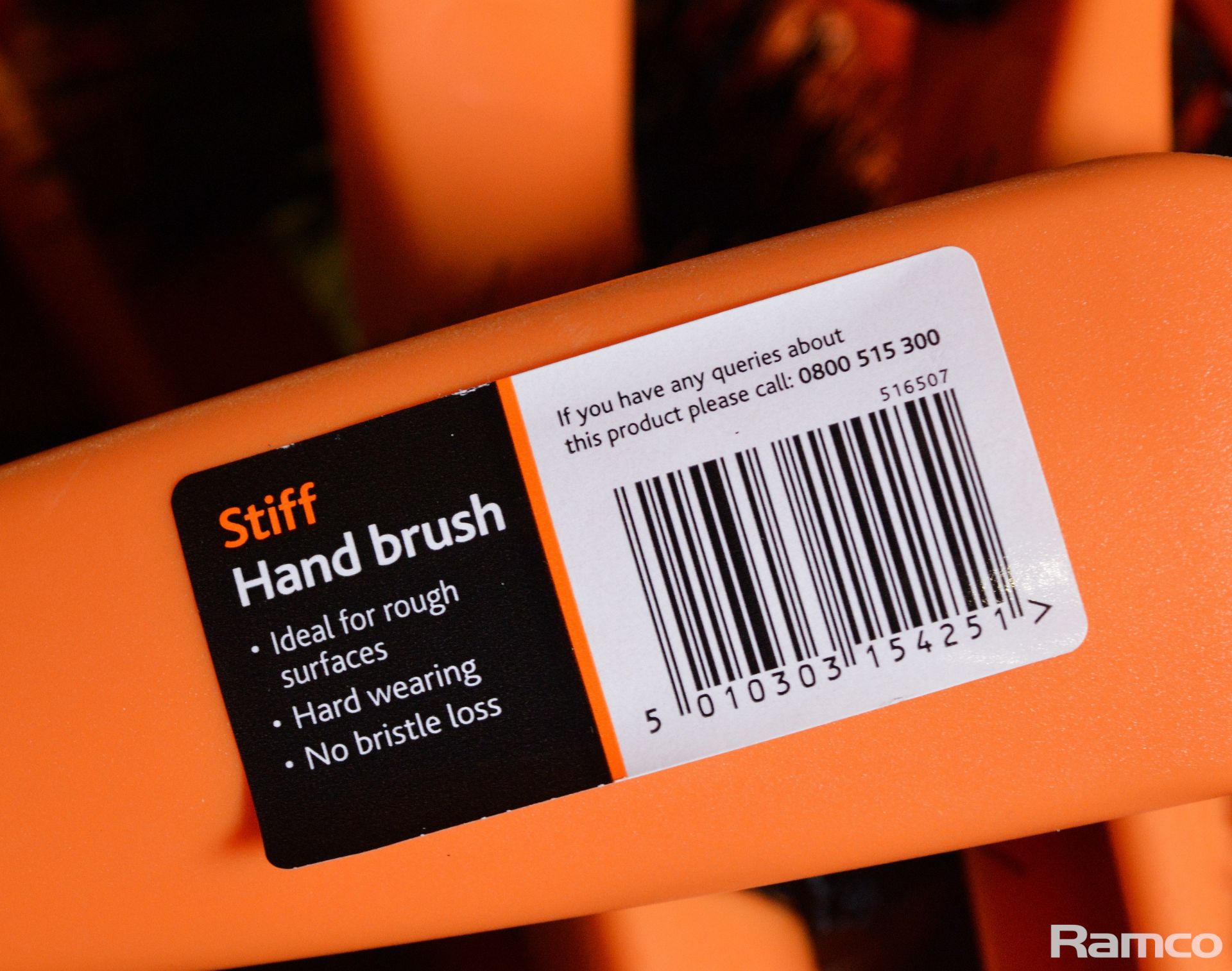 24x Stiff Hand Brushes - Orange - Image 3 of 3