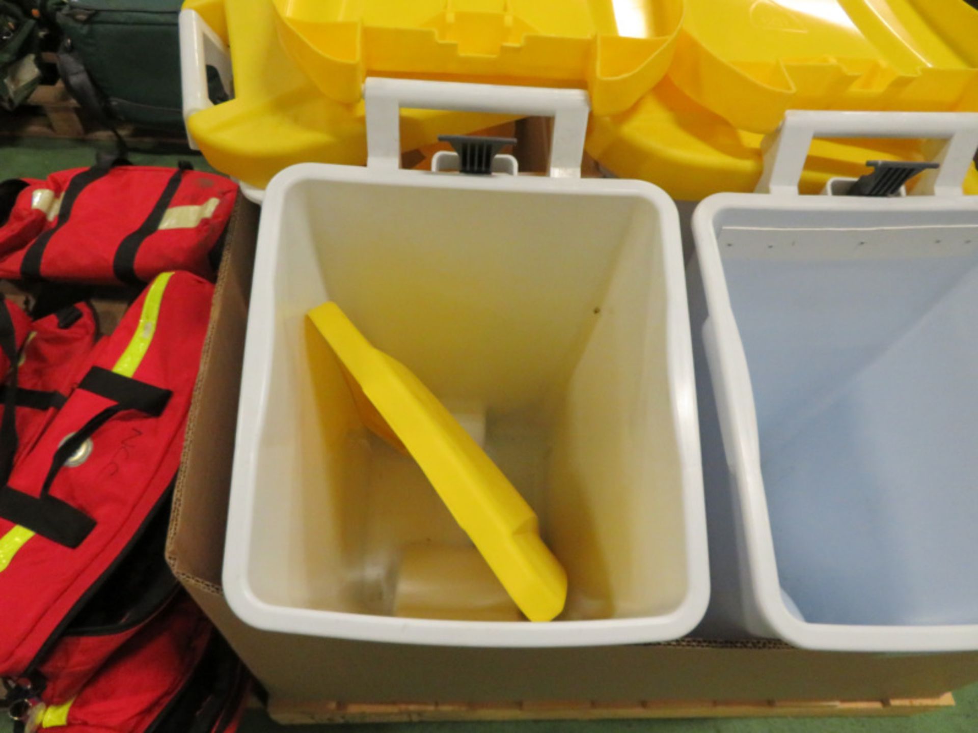 4x 60L Clinical Waste Bins - Image 3 of 3