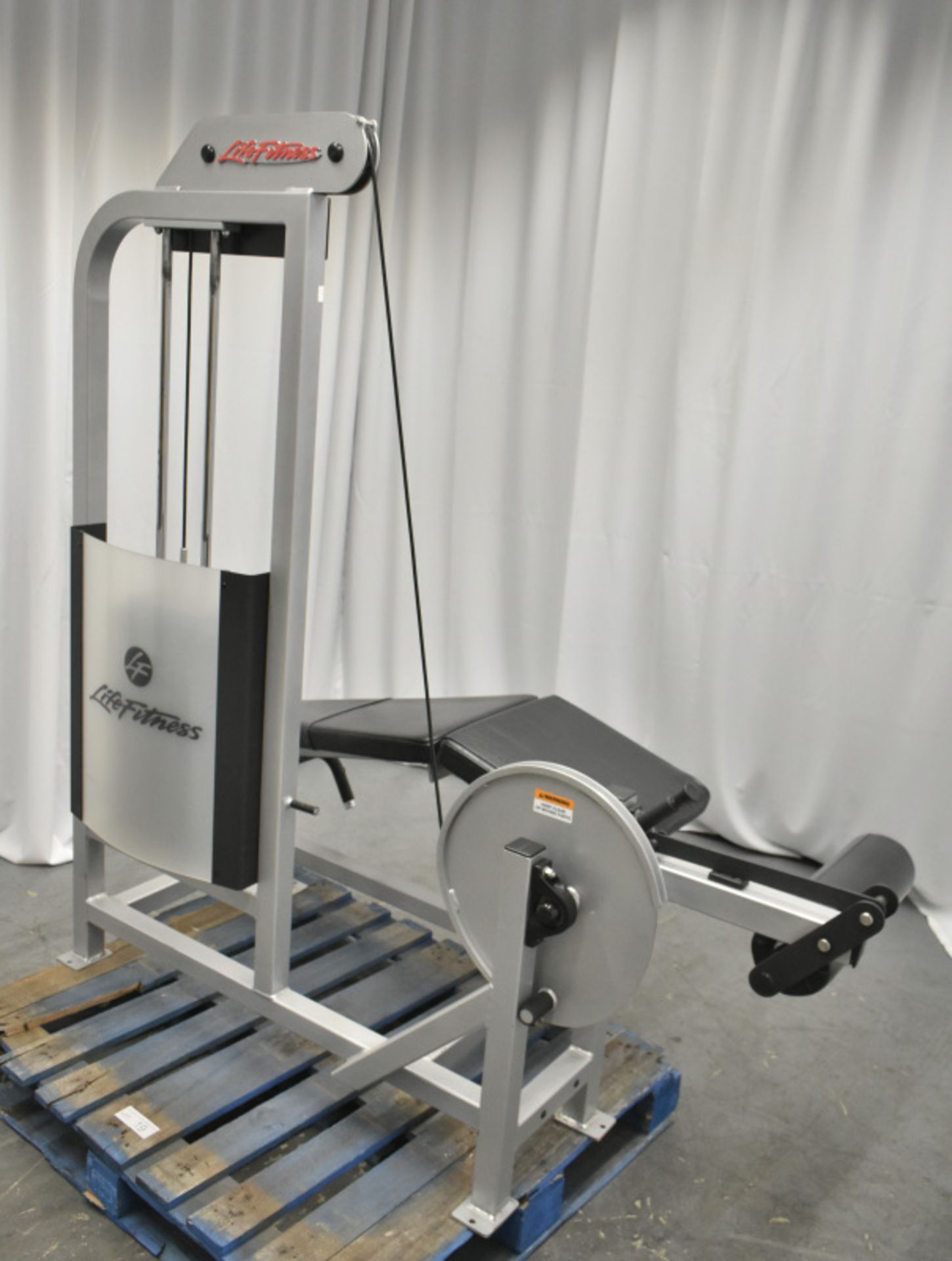 Life Fitness SL30 Leg Curl Machine S/N 108404 - See pictures for condition - Image 2 of 14