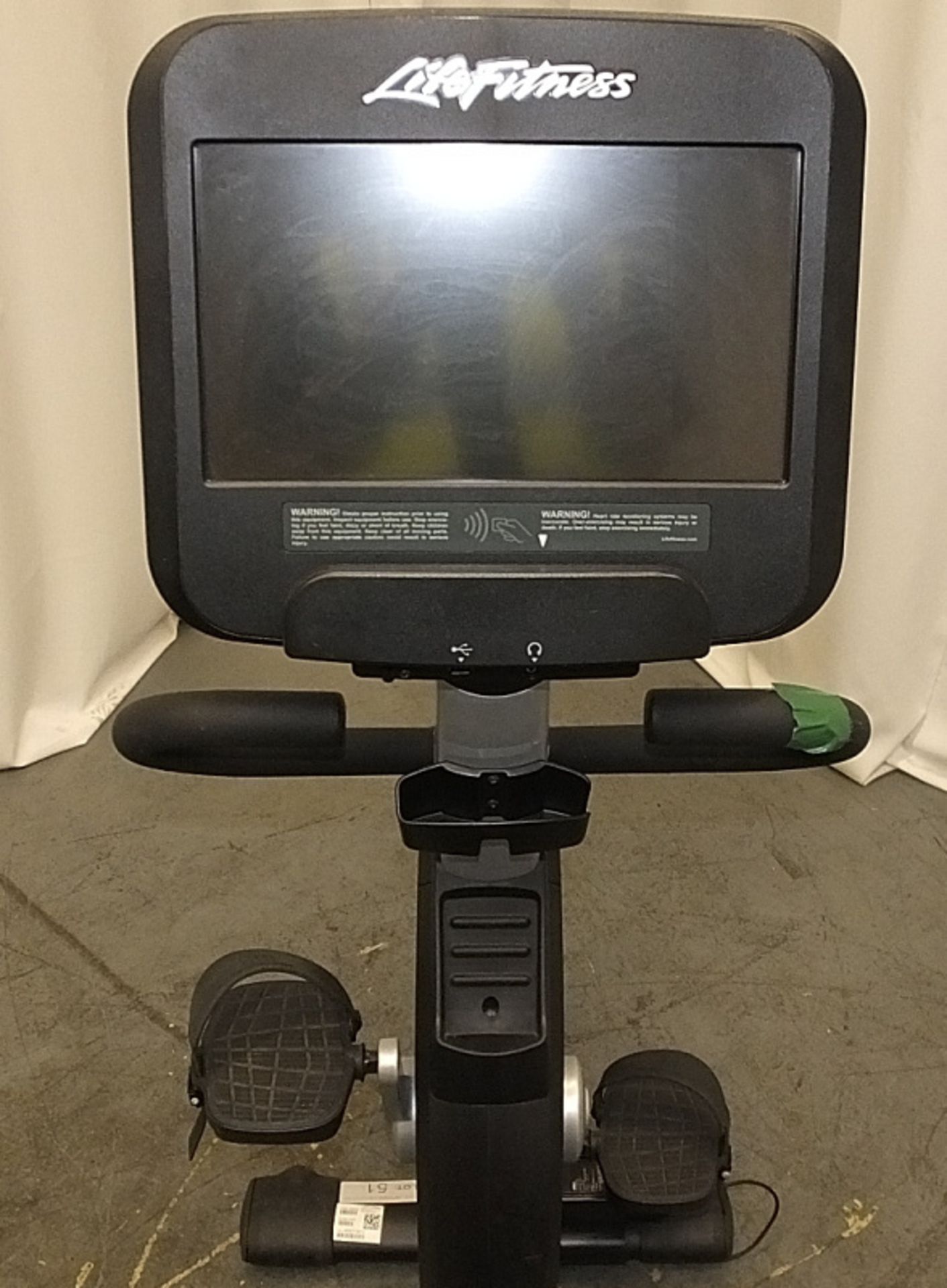 Life Fitness Life Cycle 95RS Recumbent Exercise Bike - Image 3 of 11