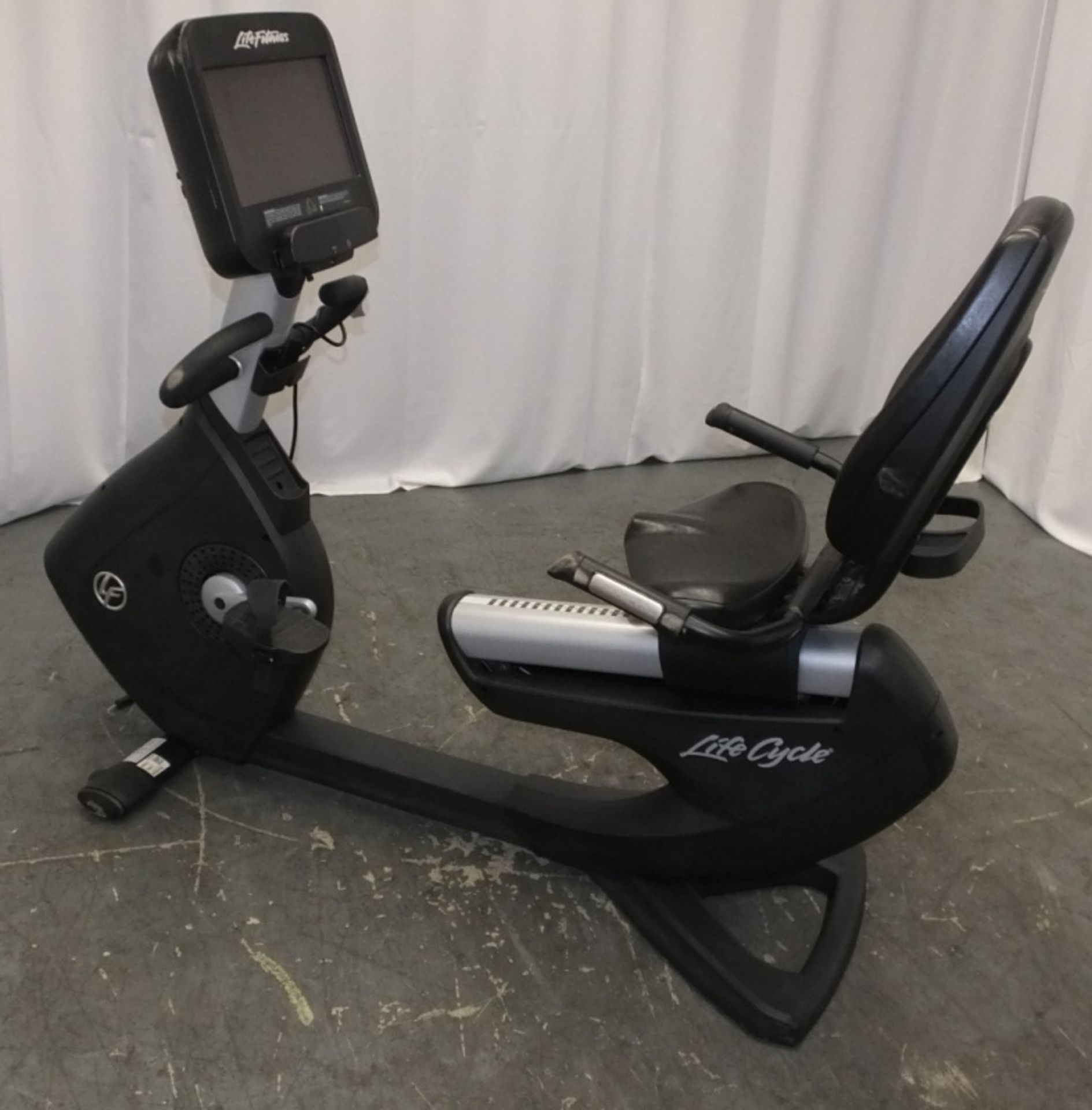 Life Fitness Life Cycle 95RS Recumbent Exercise Bike - Missing Power Lead