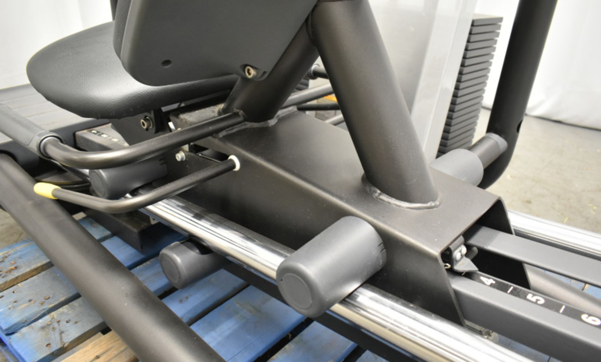 TechnoGym CB50 Leg Press - See Pictures for condition - Image 14 of 14