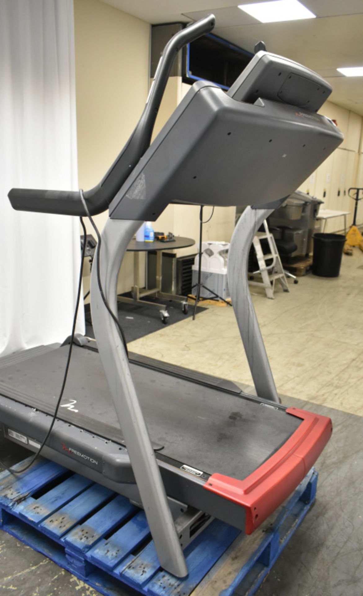 M Freemotion Treadmill - Doesn't Power Up Functions Not Tested - Image 12 of 14