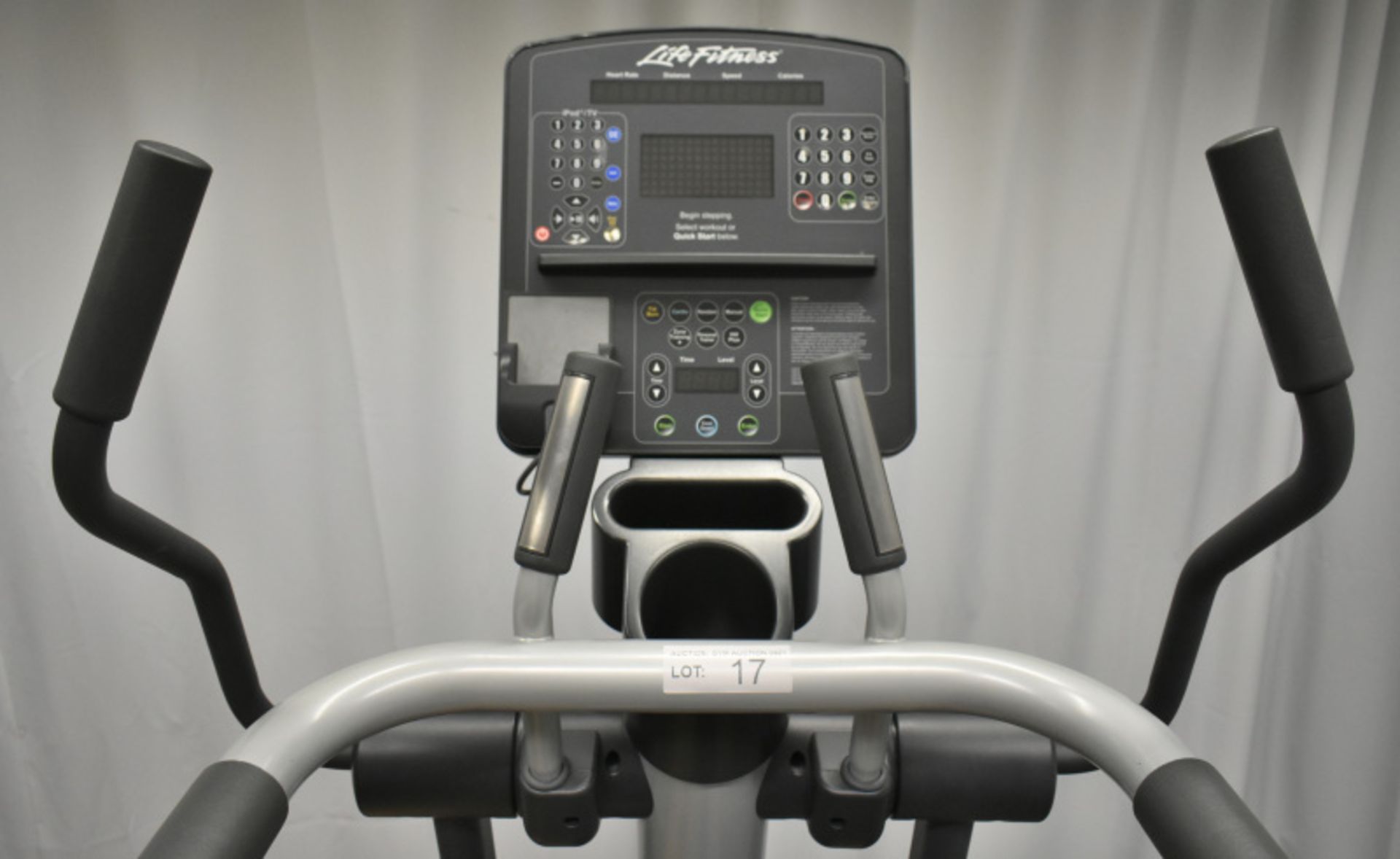 Life Fitness CLSL Summit Trainer - Powers Up Functions Not Tested - Image 4 of 14