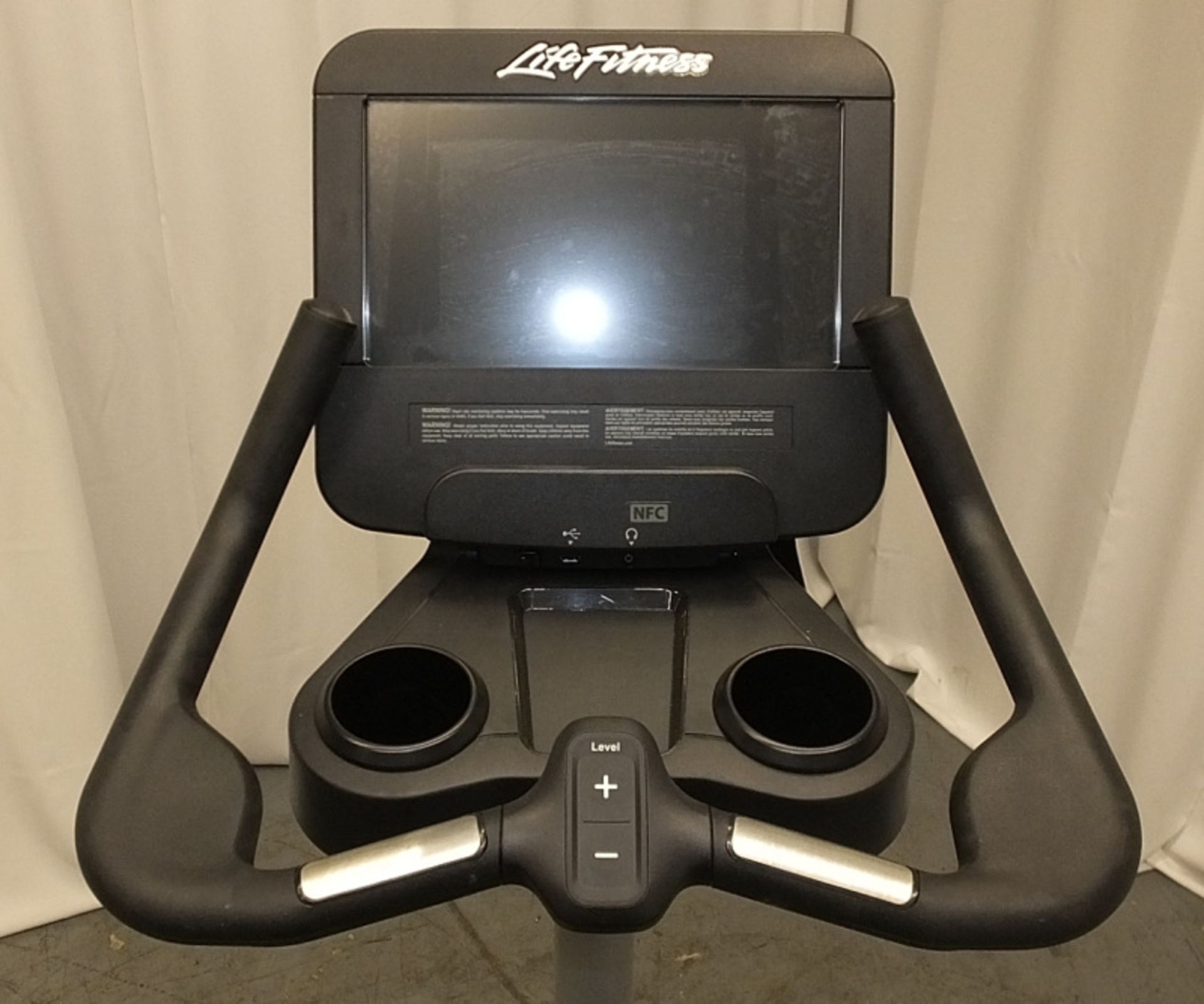 Life Fitness Life Cycle INCDE Exercise Bike - Image 3 of 9