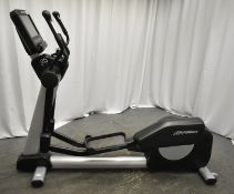 Life Fitness INXDE Integrity Series Elliptical Cross Trainer