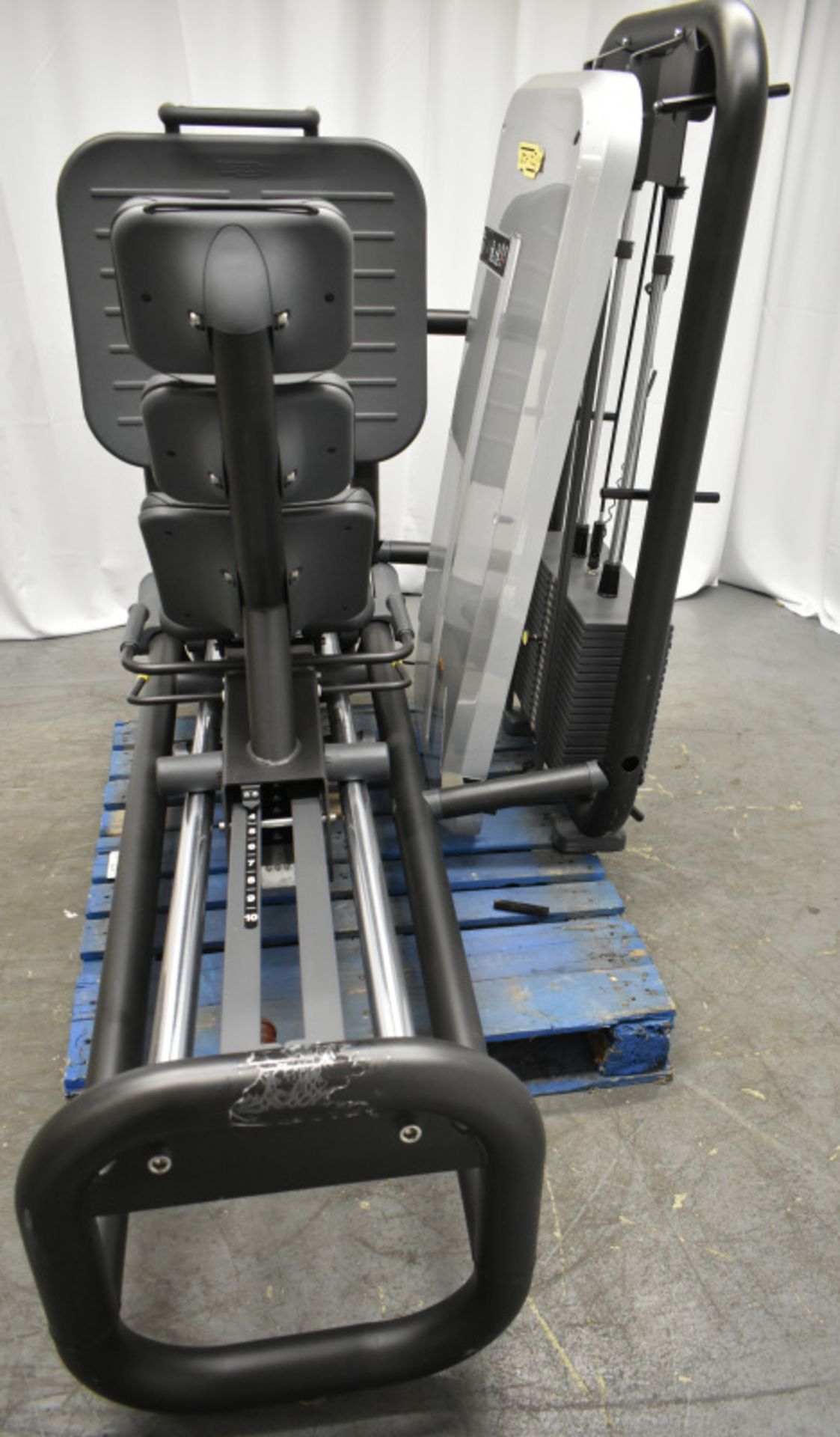 TechnoGym CB50 Leg Press - See Pictures for condition - Image 6 of 14