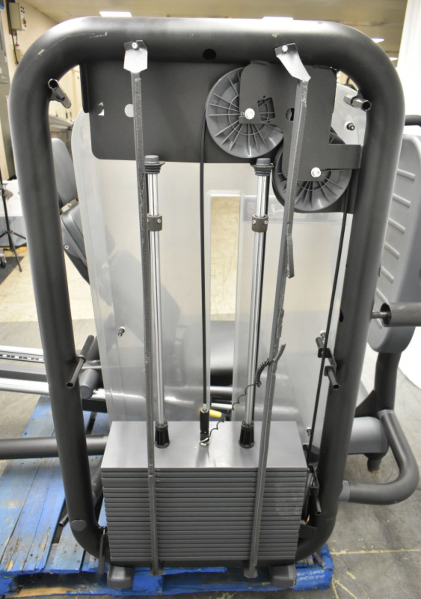 TechnoGym CB50 Leg Press - See Pictures for condition - Image 7 of 14