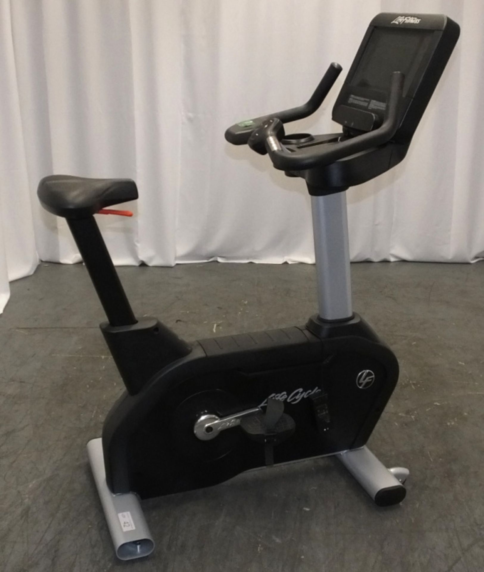 Life Fitness Life Cycle INCDE Exercise Bike