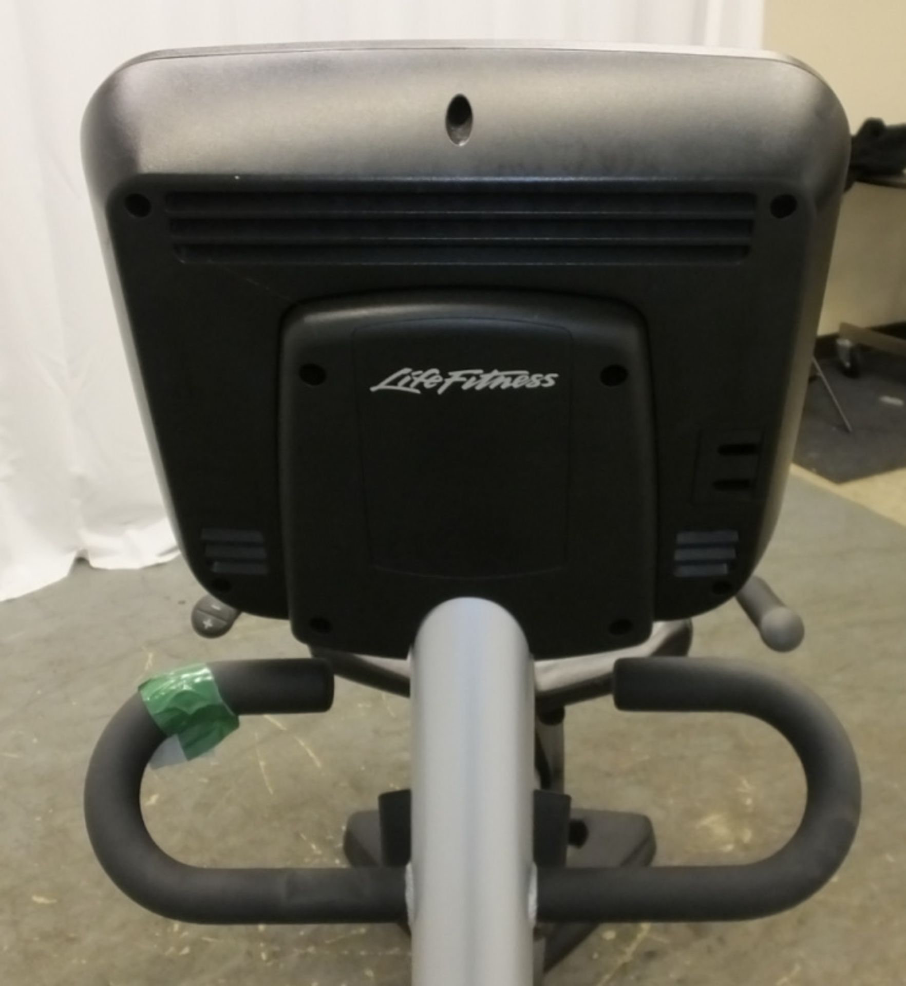 Life Fitness Life Cycle 95RS Recumbent Exercise Bike - Missing Power Pack - Image 8 of 9