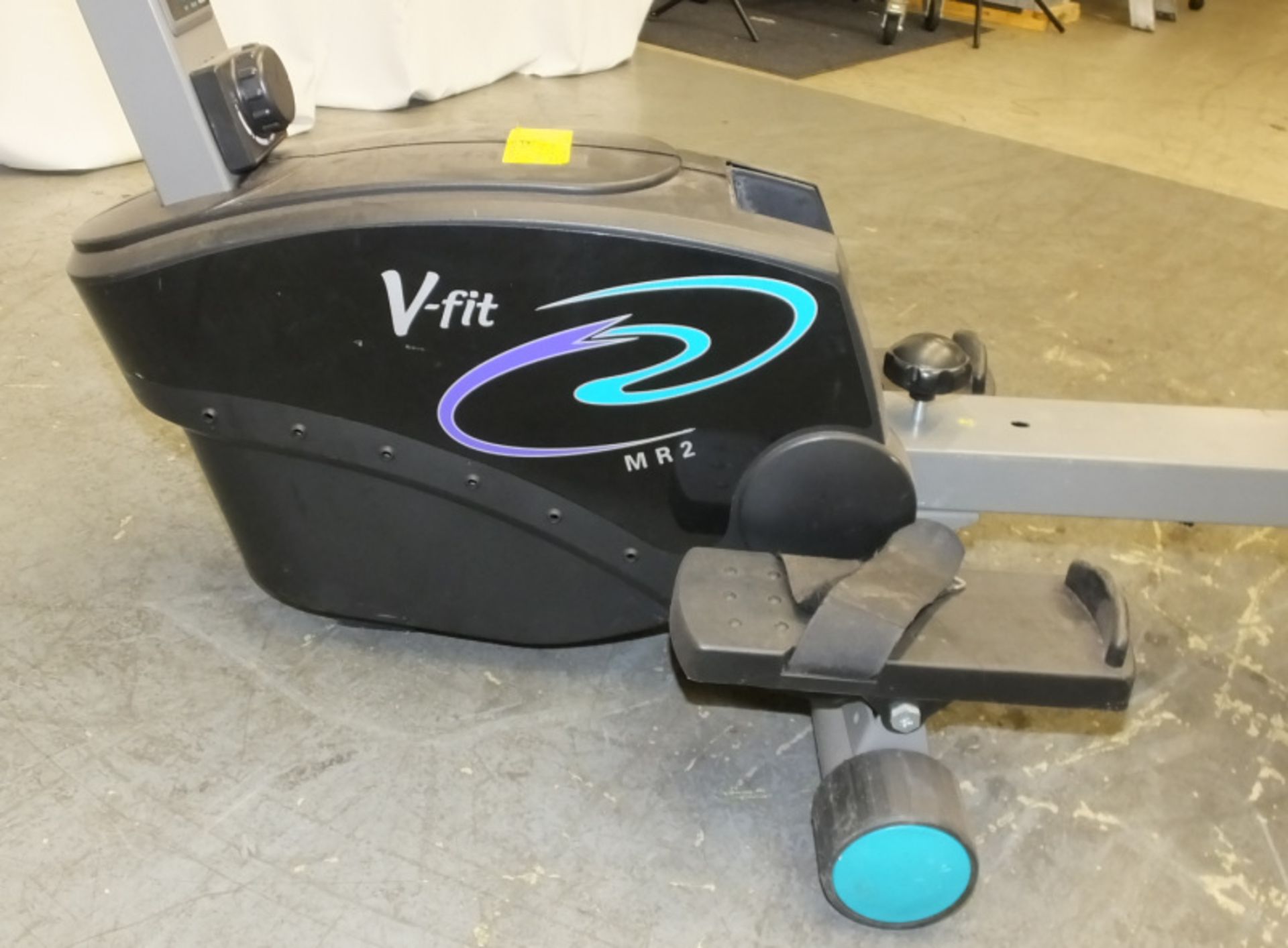 V Fit MR2 Rowing Machine - Image 5 of 7