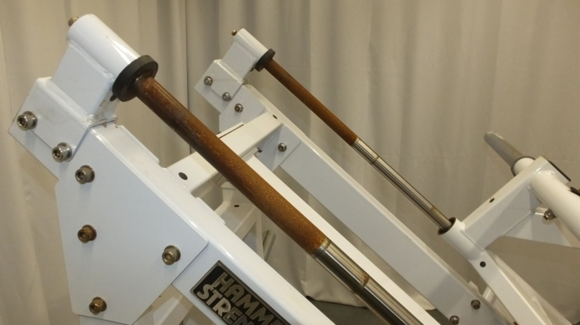 Hammer Strength HSLLP Leg Press - See Pictures for condition - Image 14 of 19