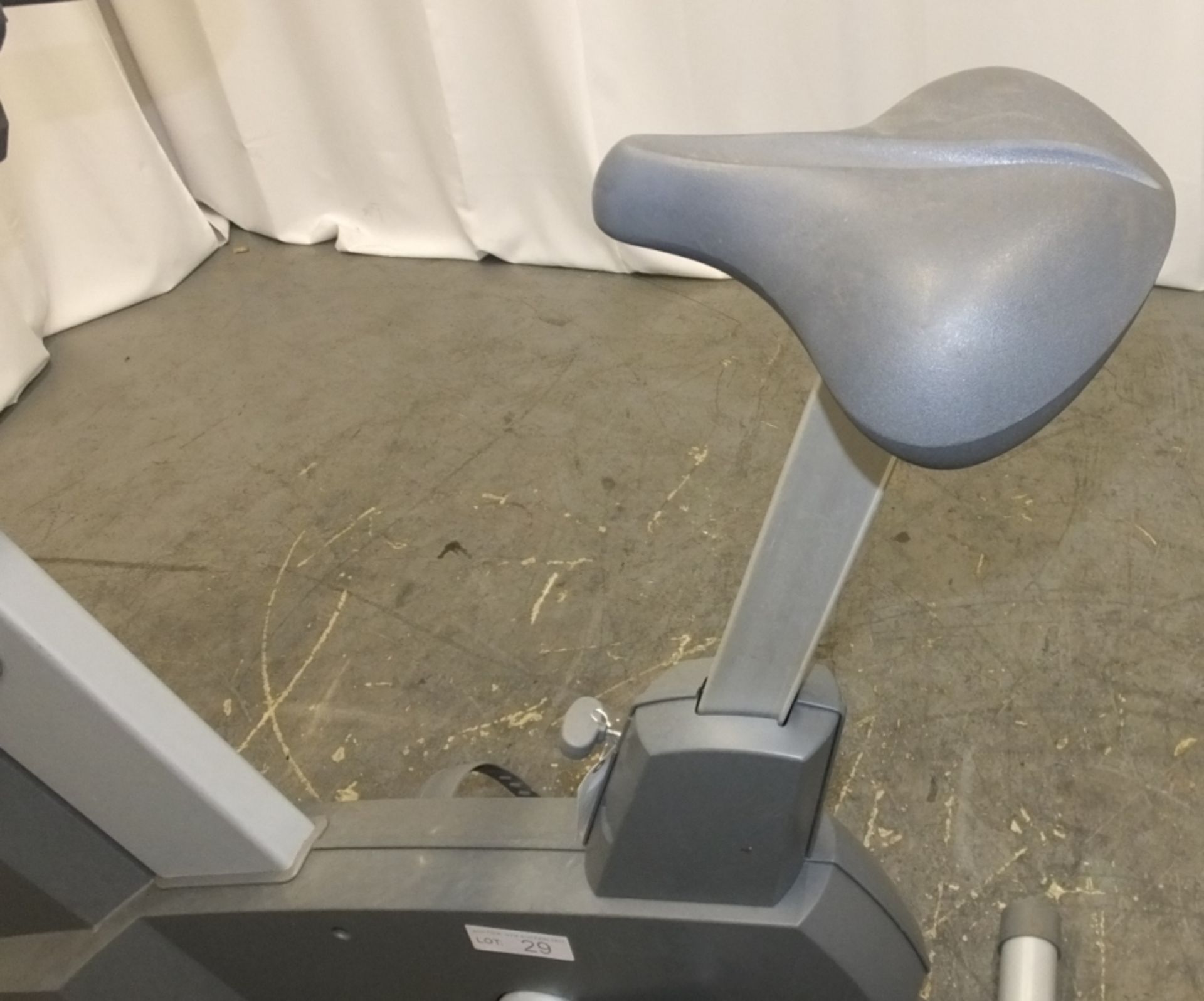 Life Fitness CLSC Exercise Bike with Polar Heart Rate Technology - Image 5 of 16