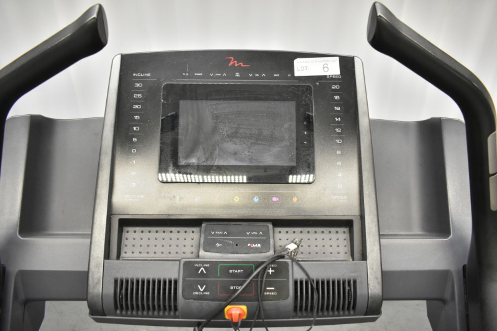 M Freemotion Treadmill - Doesn't Power Up Functions Not Tested - Image 5 of 13