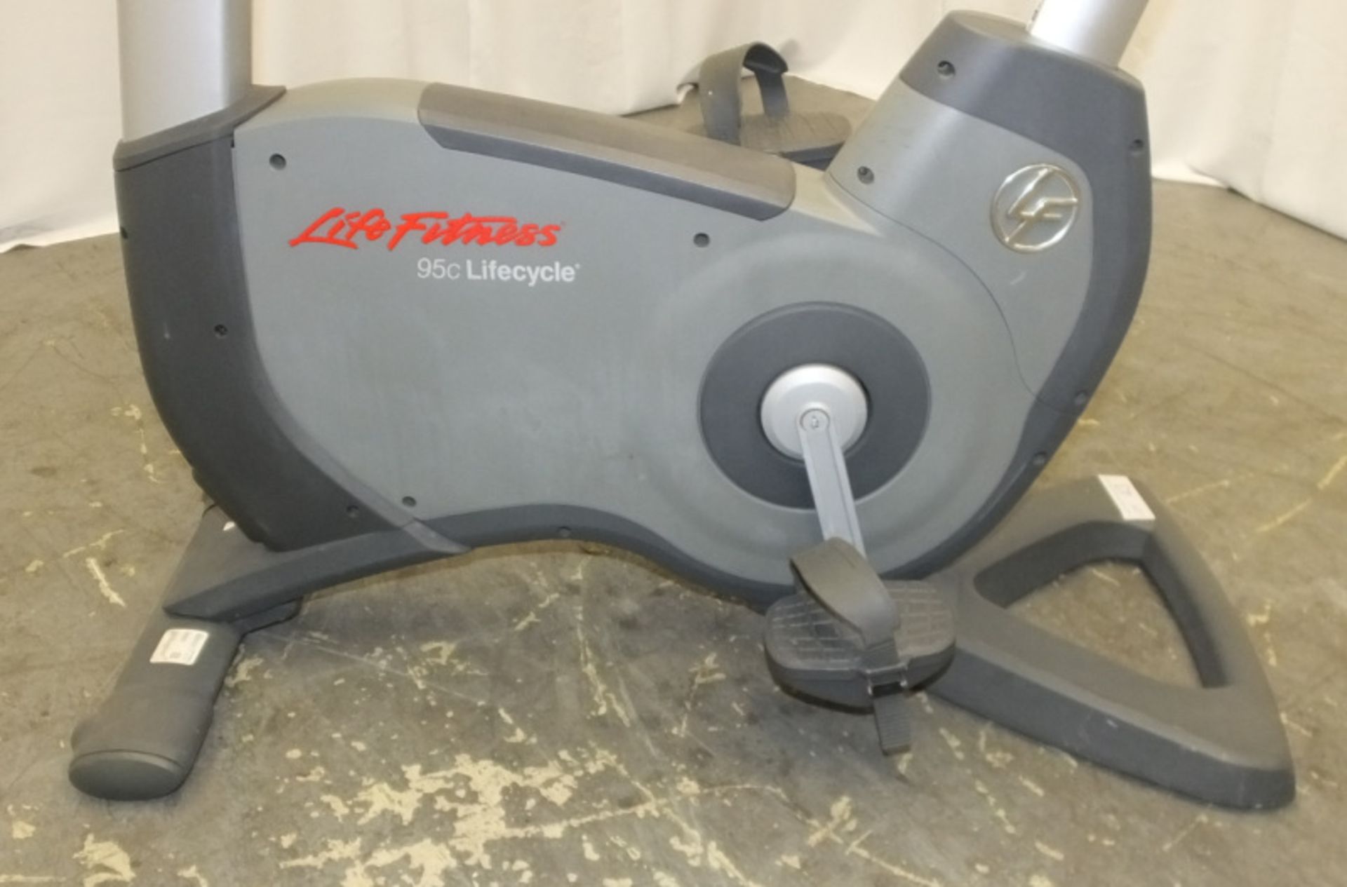 Life Fitness 95c Lifecycle Exercise Bike - Image 6 of 11