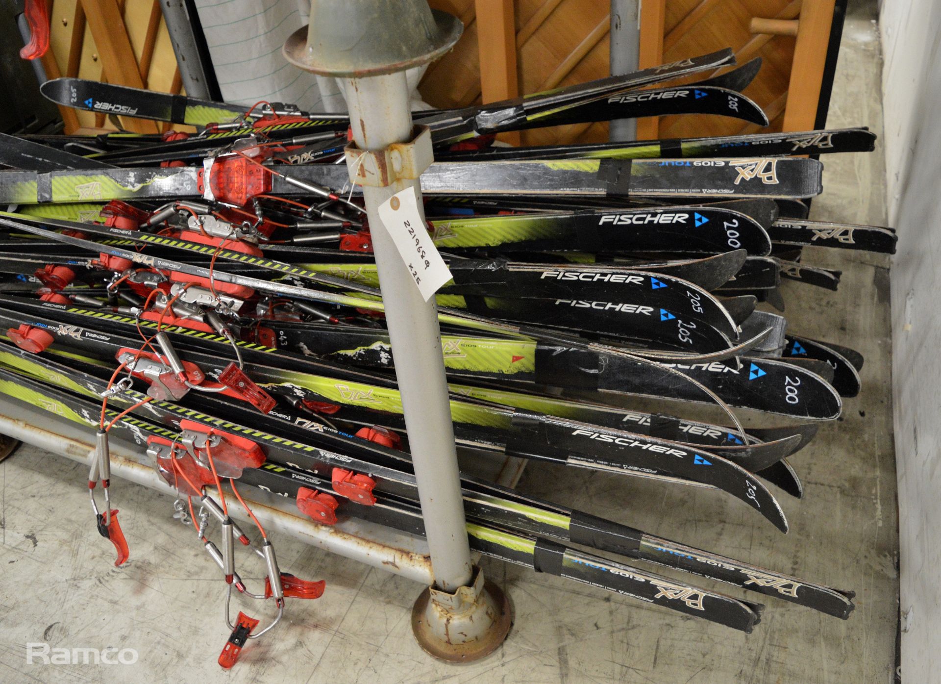 Fischer E 109 Tour Xtralito Skis Set - 25 pairs - Image 3 of 4