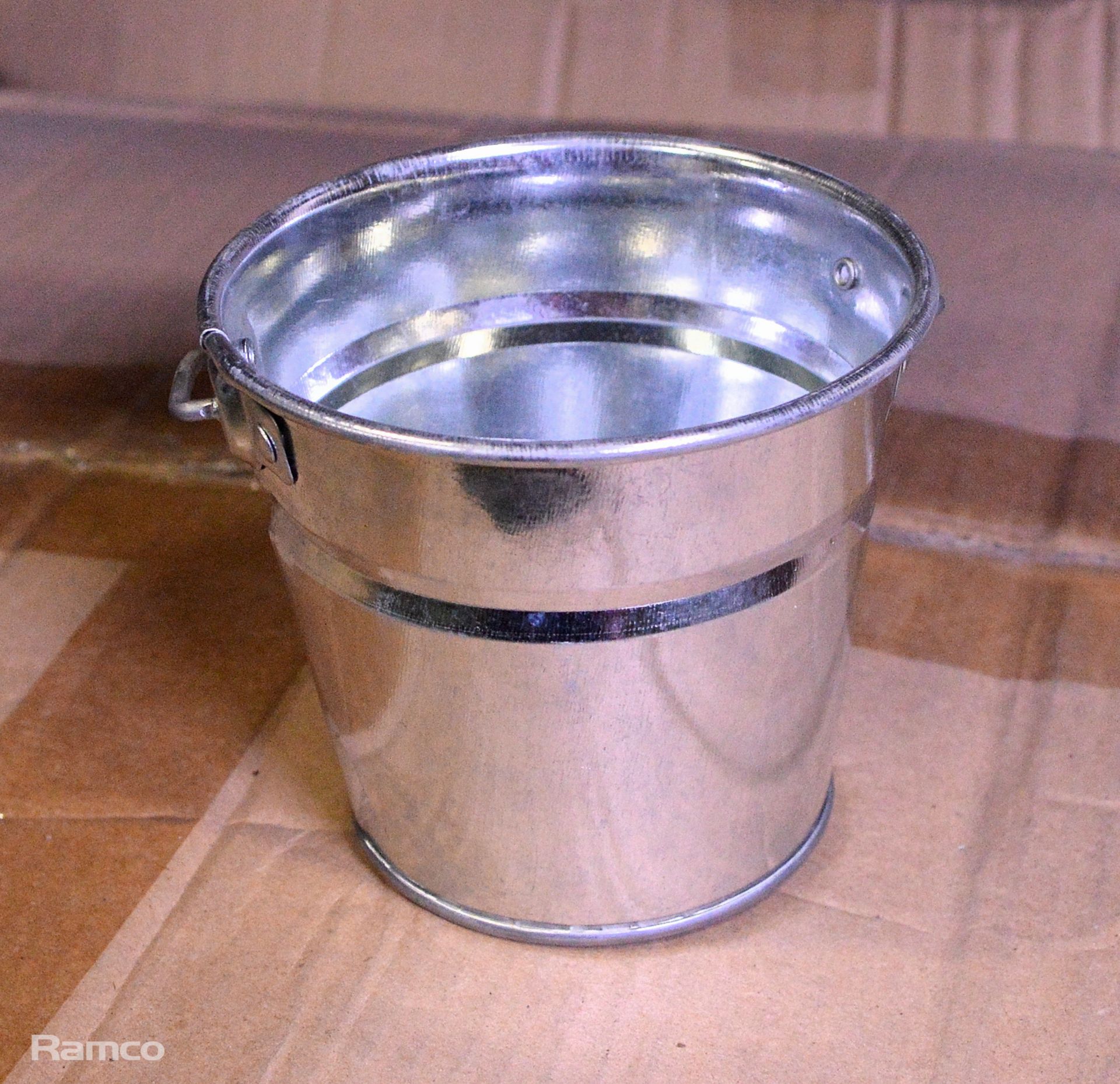 600x Transworld Galvanised Metal Buckets 0.5L - Image 2 of 2