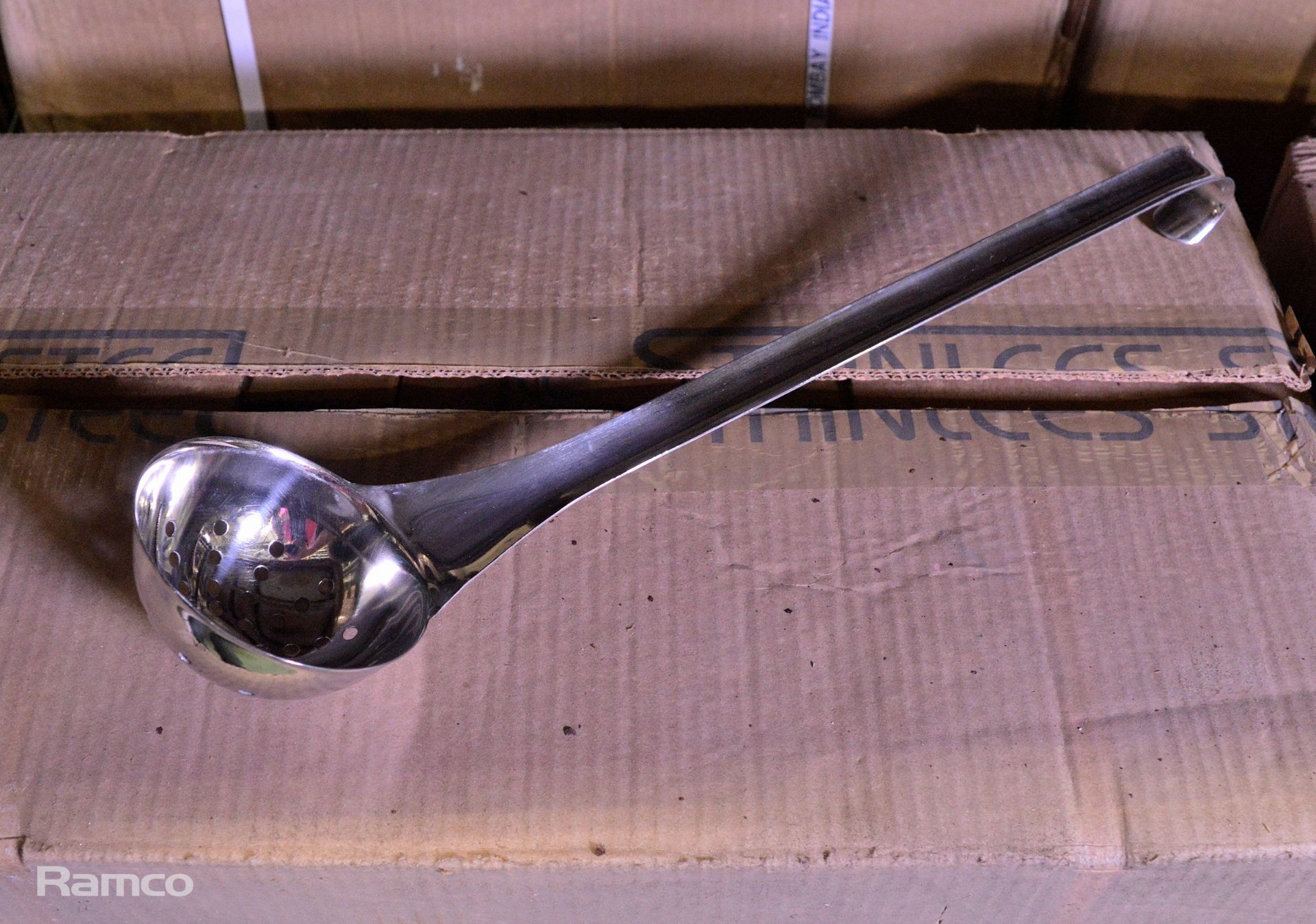 480x Pro Perforated Ladles - Image 2 of 3