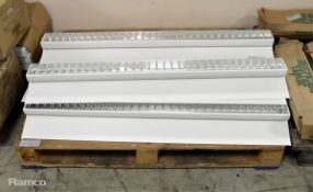 7x 1200mm Double Surface TS 2x 20W Light Fittings