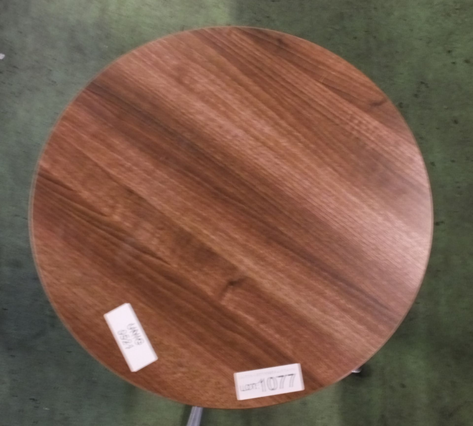 Round bar / cafe table â€“ diameter 600mm x height 750mm - Image 2 of 2