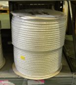 White Poly Fibrous Rope 220m x 9mm - NSN 4020-99-120-8692 - weight 12kg