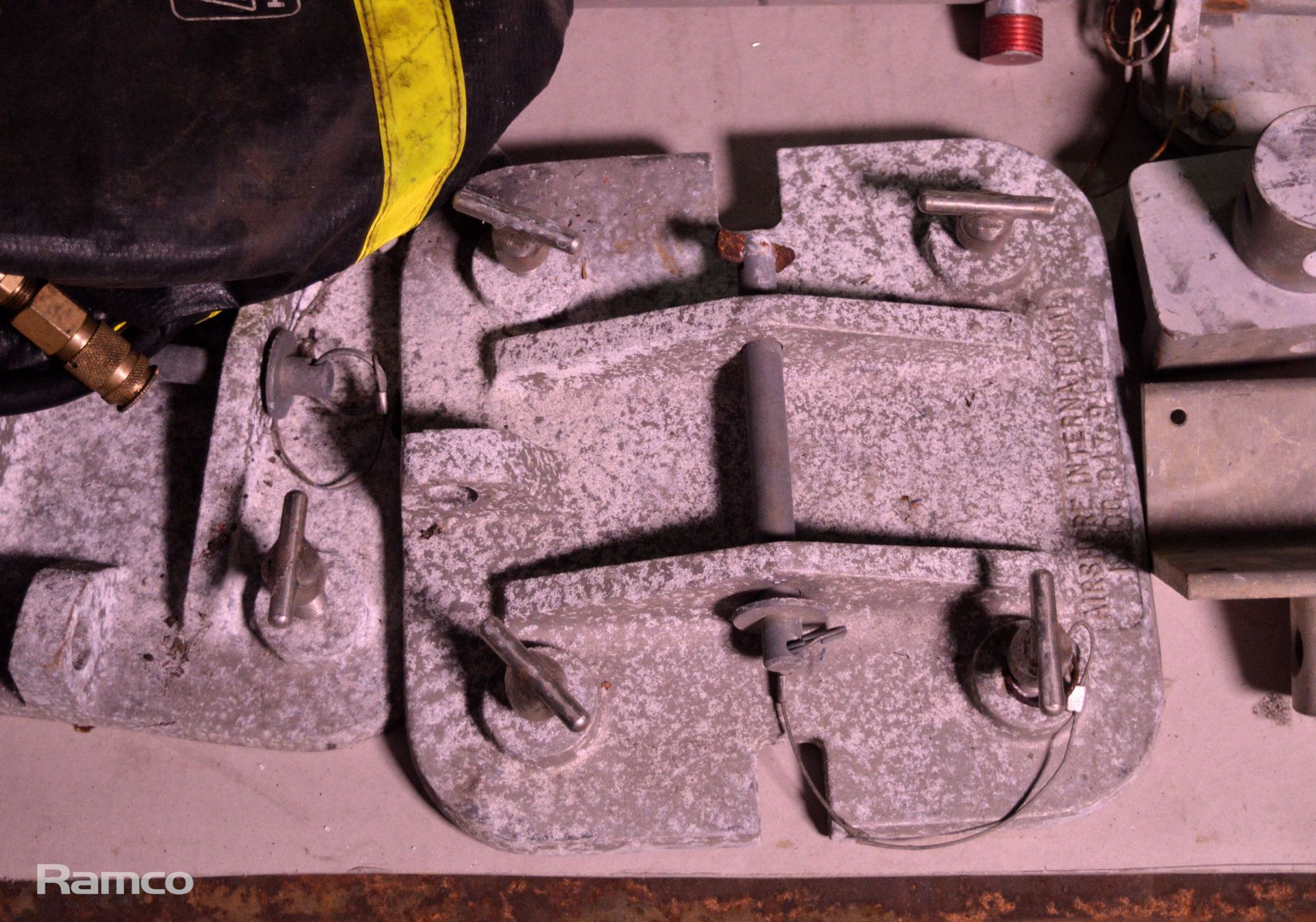 Airshore Rescue Tools Trench Support - Incomplete - Image 2 of 4