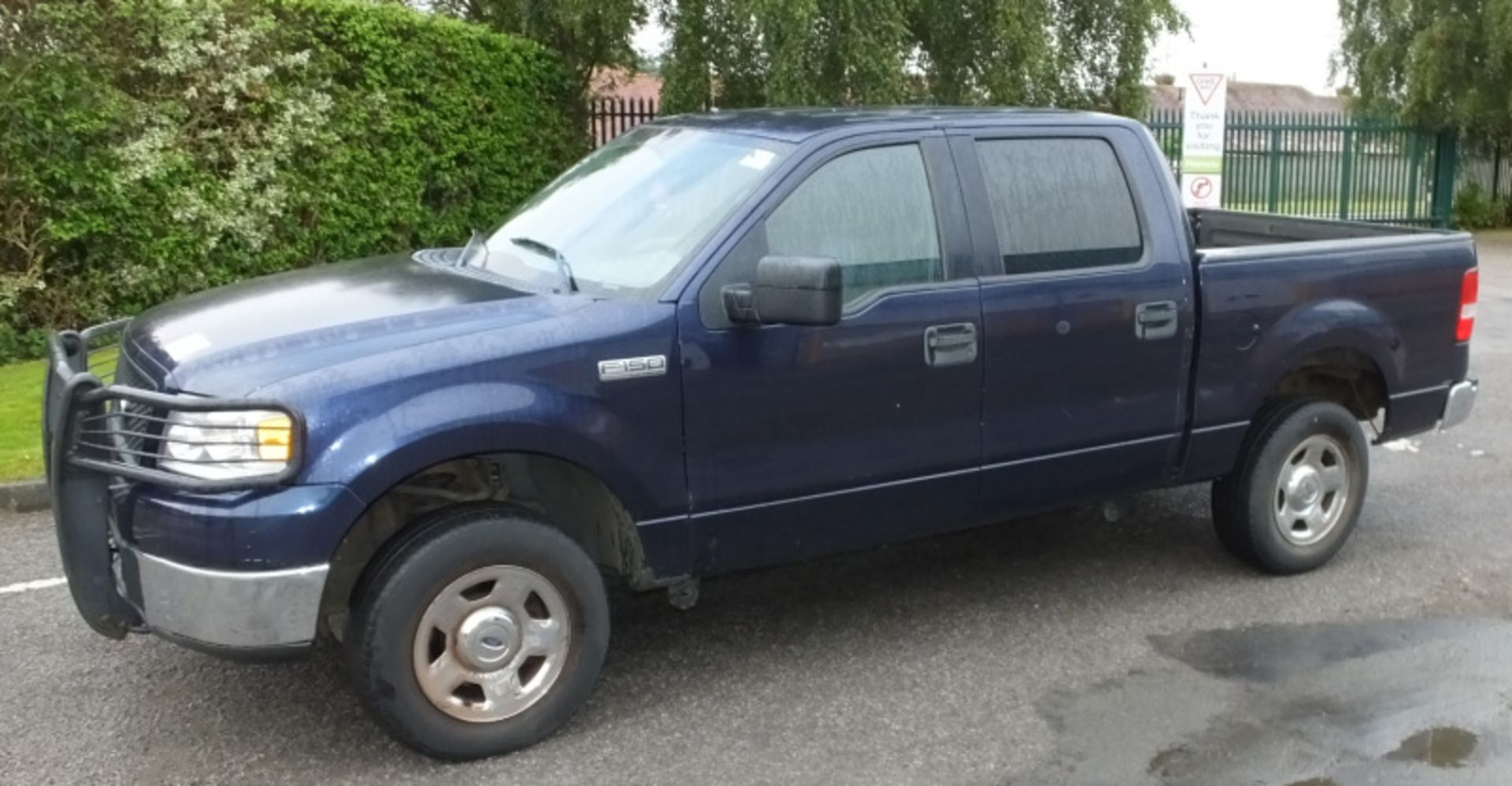 Ford F150 XLT Triton Light Pick Up - 2006 - just over 146,000 miles - 8 Cylinders - Crew c