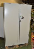 Metal Combination Lock Twin Door Cabinet - combination unknown - L 1000mm x W 500mm x H 16