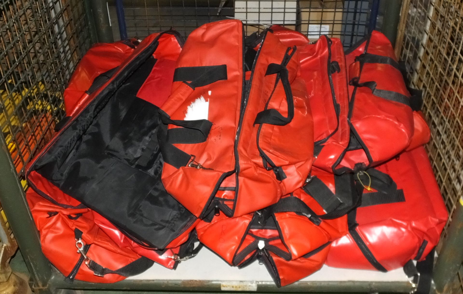 15x Red Medical Resus Bags