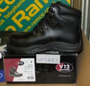 V12 Thunder workwear boots - see pictures for type & size