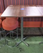 Tall Square bar / cafe table â€“ W 800mm x D 800mm x H 1140mm