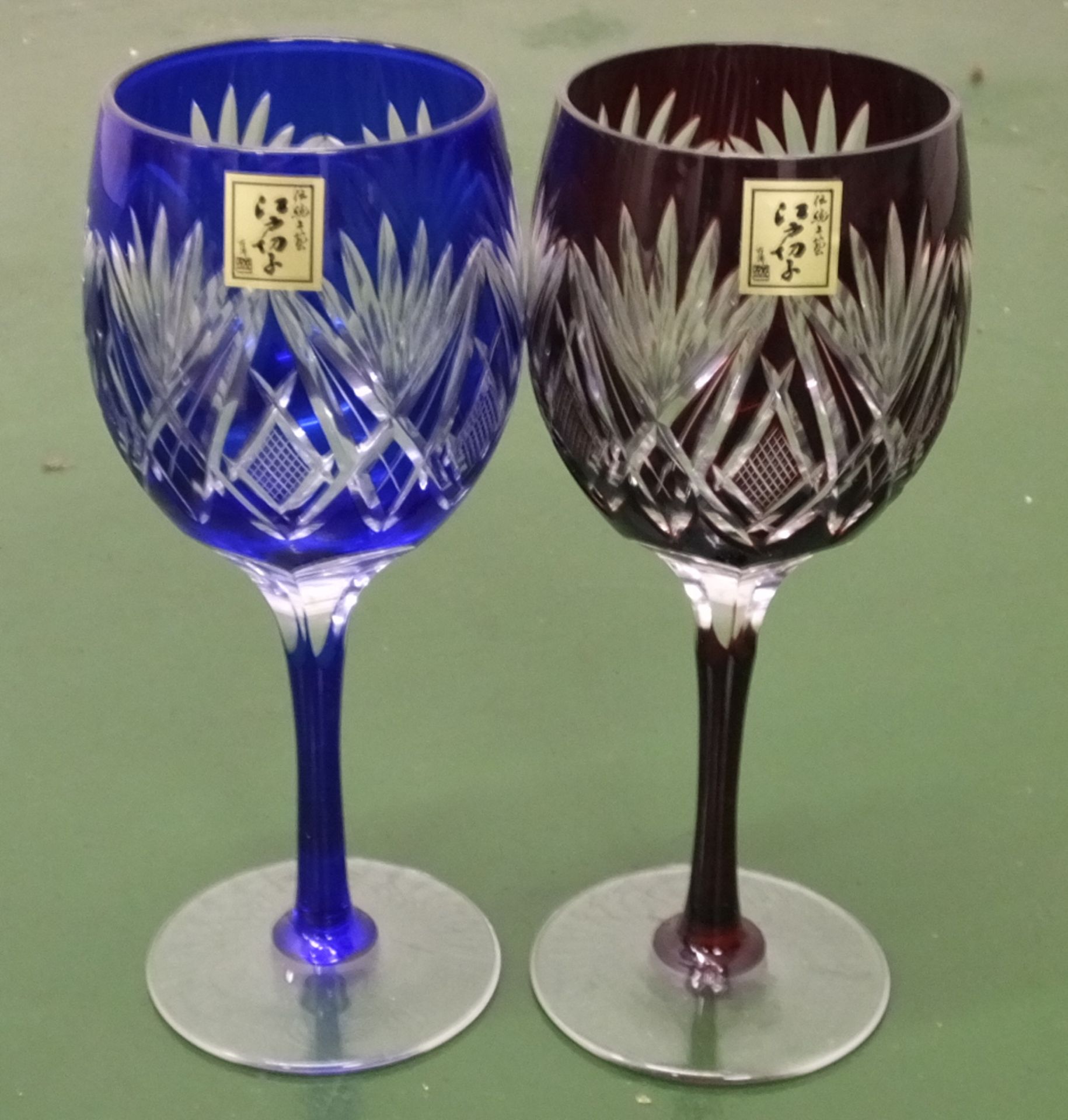 2x Oriental Glass Goblets In a Wooden Box