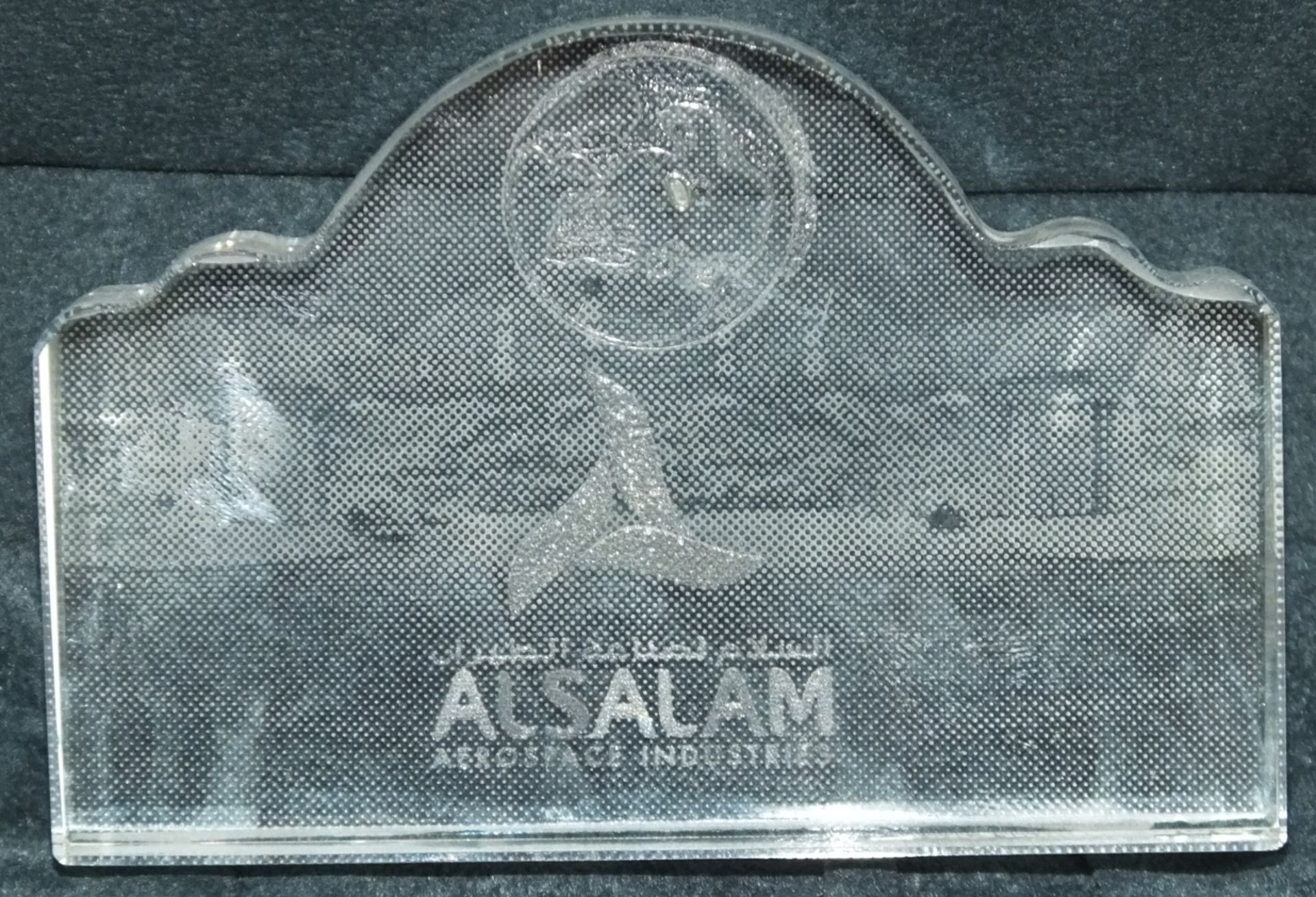 Alsalam Aerospace Industries Desk Pen Set - Image 2 of 4